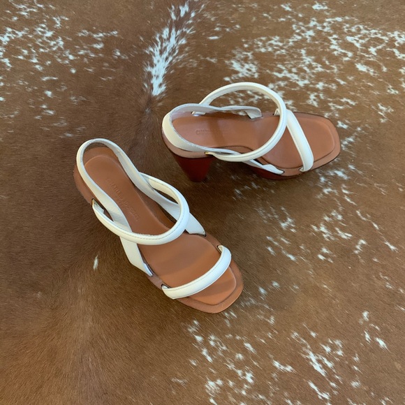 CHARLES JOURDAN Glossy Wood Platforms, Cream - Picture 3 of 13